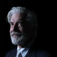 Shaun Micallef jouera dans la production de la Melbourne Theatre Company de la pièce de Tchekhov, Oncle Vanya