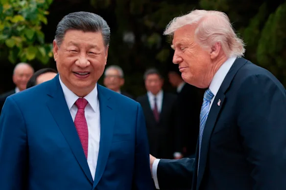 L’Amérique a subi le plus gros du premier choc. Cette fois, la Chine ne peut pas écouler aussi facilement ses capacités excédentaires sur le marché américain en raison des barrières commerciales.