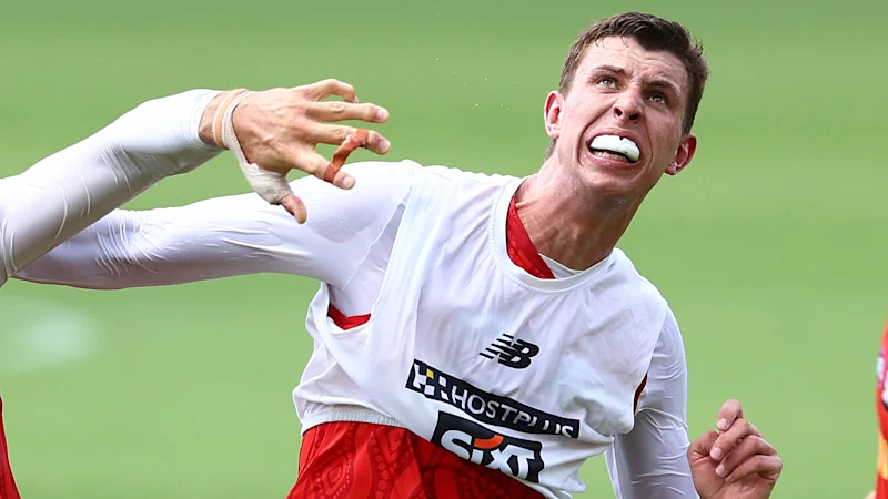 L'AFL enquête sur le ruckman des Gold Coast Suns, Max Knobel, pour insulte homophobe présumée dans VFL
