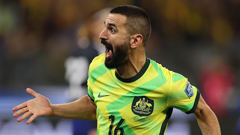 Coupe du monde 2026 : le vétéran des Socceroos Aziz Behich n'est pas beaucoup reconnu à domicile. En Turquie, même sa sœur le fait