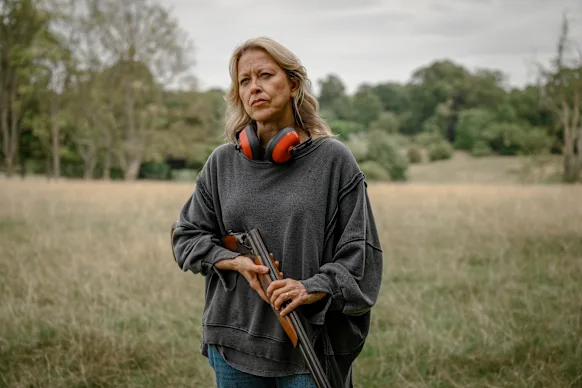 Nicola Walker dans le rôle d'Alice dans Alice et Steve. 