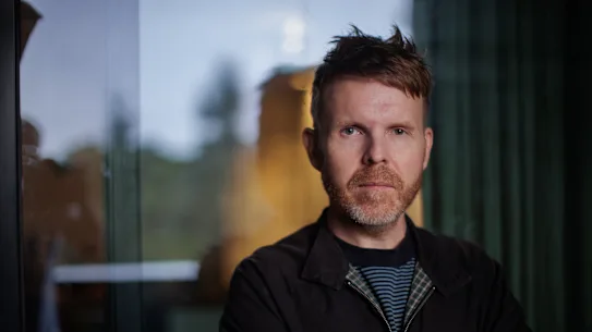 Stephen McCallum a travaillé sur le documentaire Never Get Busted ! pendant quatre ans. Il a passé les deux dernières années à se battre pour que son travail soit reconnu.