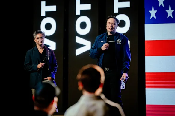 Gracias et Elon Musk dans le Wisconsin en 2025. Musk a rendu hommage à son ami à plusieurs reprises au fil des ans.