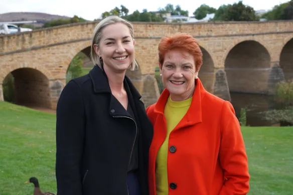 La fille de Pauline Hanson, Lee, s'est présentée l'année dernière pour un siège au Sénat en Tasmanie, mais sans succès.