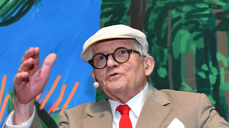 La vie et l'héritage de David Hockney : des peintures de piscine californiennes à l'art numérique pionnier
