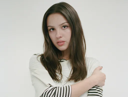 La chanteuse de 23 ans se montre moins rageuse et plus nostalgique sur son nouvel album.