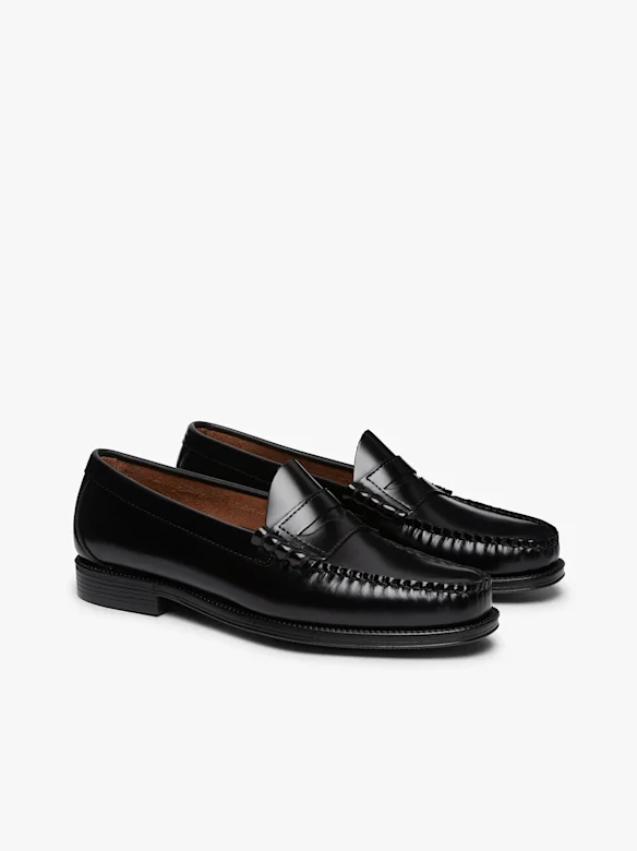 Cummings adore sortir avec les mocassins GH Bass « Easy Weejuns Larson ».