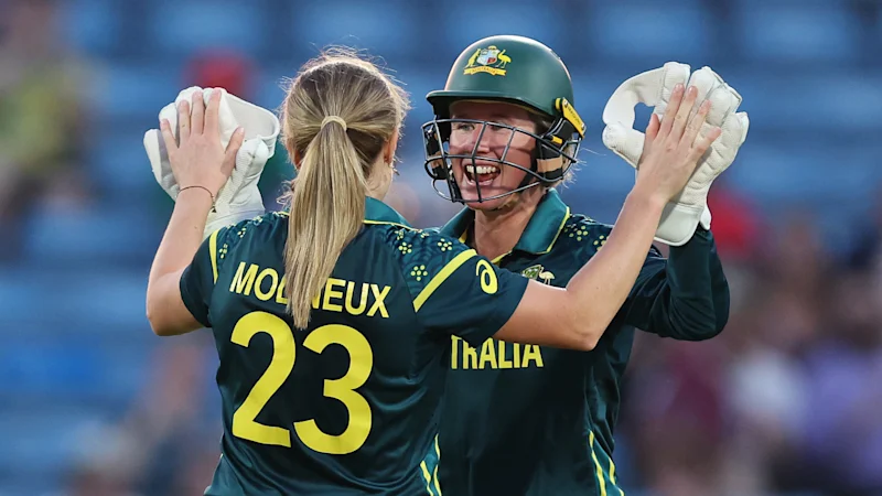 Coupe du monde féminine Twenty20 : l'Australie écrase le Pakistan et se rapproche de la qualification pour les demi-finales