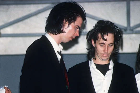 Conway Savage (à droite) avec Nick Cave en 1990, l'année où Savage a rejoint The Bad Seeds.