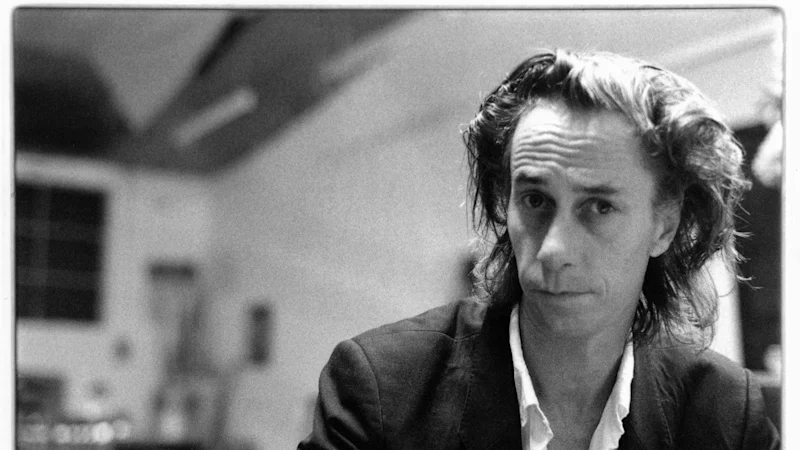 Hommage au Brunswick Ballroom et au Memo Music Hall de St Kilda : il était l'un des Bad Seeds de Nick Cave. Mais un mot capture le vrai Conway Savage