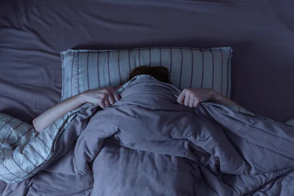 Lorsque vous consultez un médecin au sujet de vos problèmes de sommeil, soyez aussi précis que possible dans la description de vos symptômes.