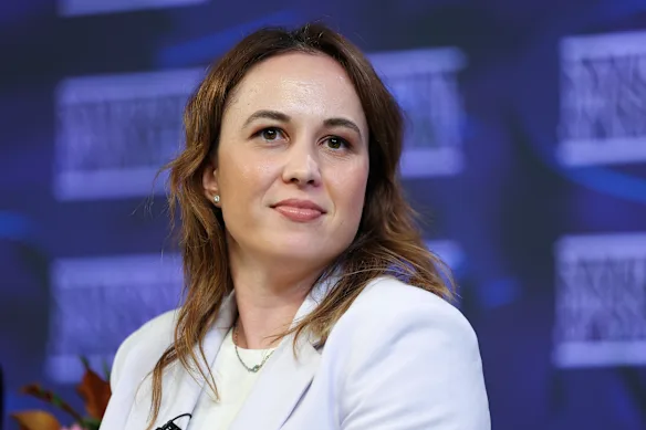 L'économiste en chef adjointe de l'AMP, Diana Mousina, affirme qu'une correction des prix rendra les logements plus abordables.