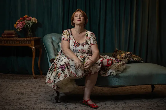 Le Dr Jeni Haynes, atteinte d'un trouble dissociatif de l'identité, raconte son histoire dans un documentaire révolutionnaire de SBS.  