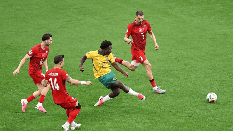 Coupe du Monde de la FIFA 2026 : un match d'ouverture torride des Socceroos, puis de la pure magie : comment Nestory Irankunda et Connor Metcalfe ont stupéfié la Turquie
