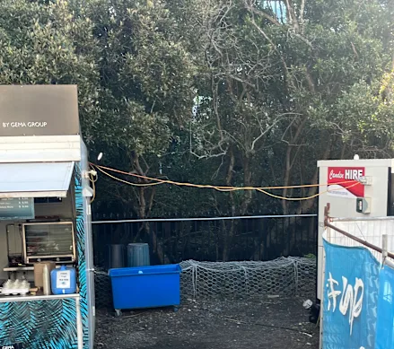 Shark Park n'est pas aux normes de la LNR.