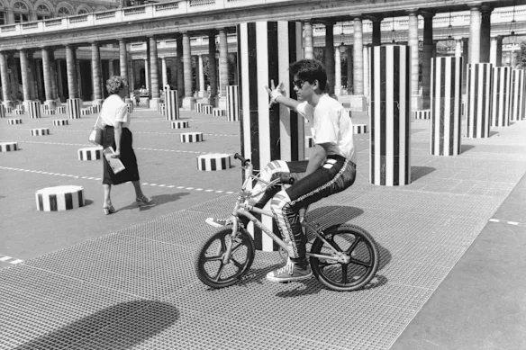 La cour du Palais-Royal en 1986.