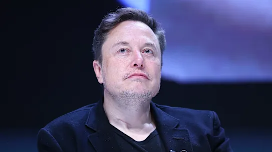 Elon Musk fait partie des nombreux conservateurs qui qualifient Wikipédia de foyer de préjugés libéraux.