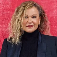 Leah Purcell : Comment un livre précieux et la mémoire de sa mère ont inspiré une nouvelle adaptation d&rsquo;opéra de The Drover&rsquo;s Wife