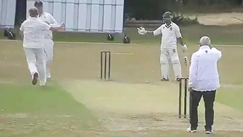 "Clicky Ponting" suspendu suite au scandale du cricket