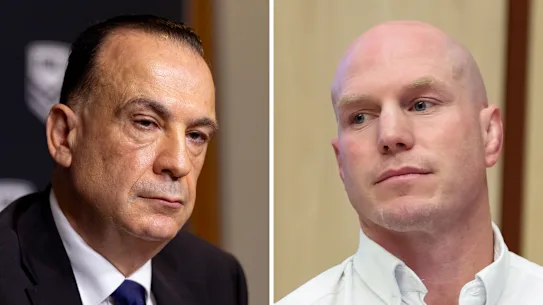 En désaccord… Le directeur général par intérim de la LNR, Peter V'landys, et le sénateur indépendant David Pocock.