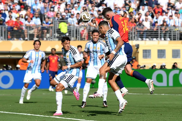 La finale de la Coupe du monde entre l'Espagne et l'Argentine. Infantino a annoncé son intention de vendre une participation dans la Coupe du monde après le tournoi de cette année.
