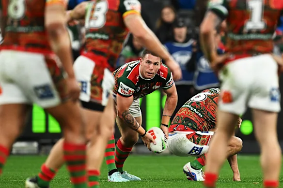 Adam Elliott cherche à terminer l'année en force avec les Souths après avoir surmonté une grave blessure à la cheville.