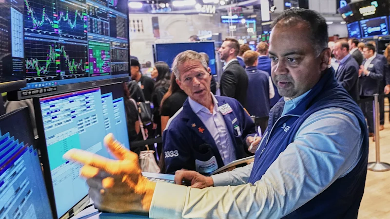 Marchés aujourd'hui : Wall Street recule alors que le pétrole augmente en raison de l'incertitude d'Ormuz, l'ASX devrait baisser, les résultats de la CBA sont attendus