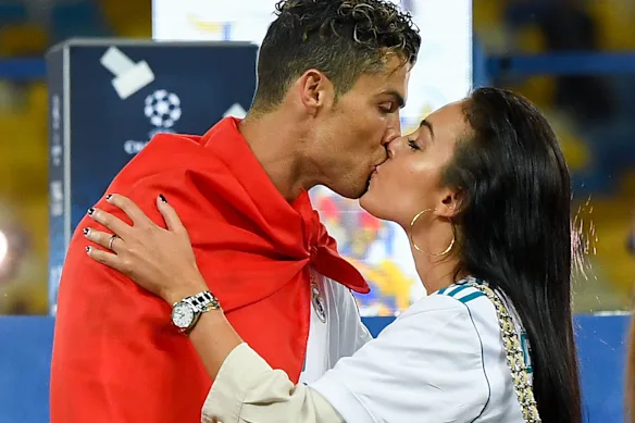 Cristiano Ronaldo a épousé sa compagne de longue date Georgina Rodriguez.