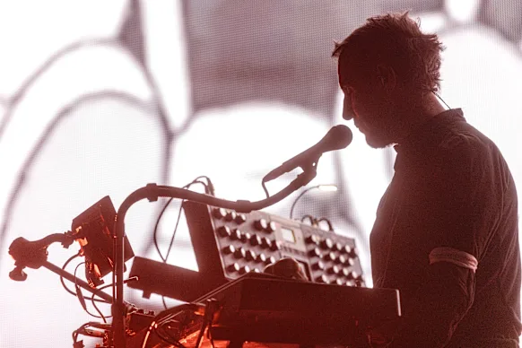 Massive Attack n’est pas parfait lors de sa première performance à Melbourne en 16 ans.