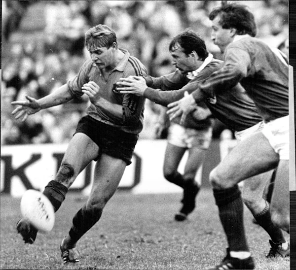 Brian Smith jouant pour les Wallabies en 1987.