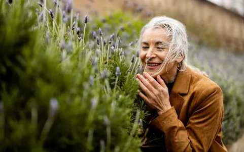 N'oubliez pas que les meilleurs jardins sentent bon et sont beaux.