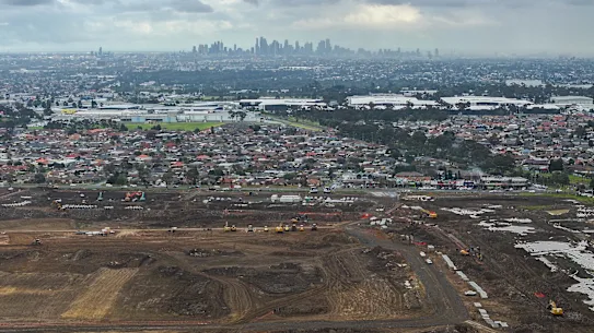 Une vue aérienne du terrain/site du centre de données proposé à l'ancienne usine d'assemblage Ford Broadmeadows à Campbellfield. 5 août 2026, The Age news Photo de JOE ARMAO