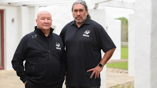 Graham Lowe (à gauche) et Andrew Chalmers, leaders de la candidature des Orques du Sud.