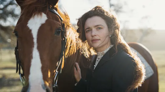 Philippa Northeast dans Ma brillante carrière.