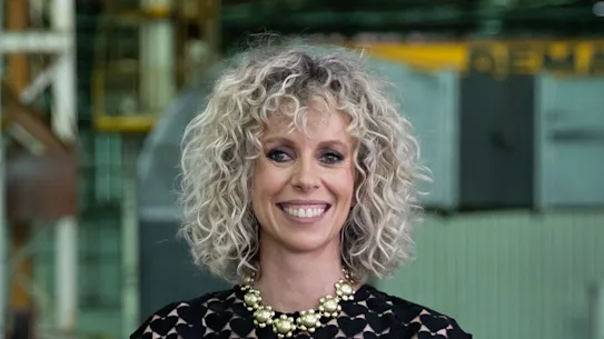 Bree Pickering : « J'adore voir de nouveaux talents australiens dans les arts visuels et cela s'étend à la mode. »