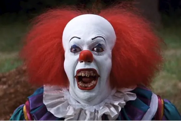 C'est grâce à Pennywise de Tim Curry que la plupart des adultes d'aujourd'hui ont peur des clowns.