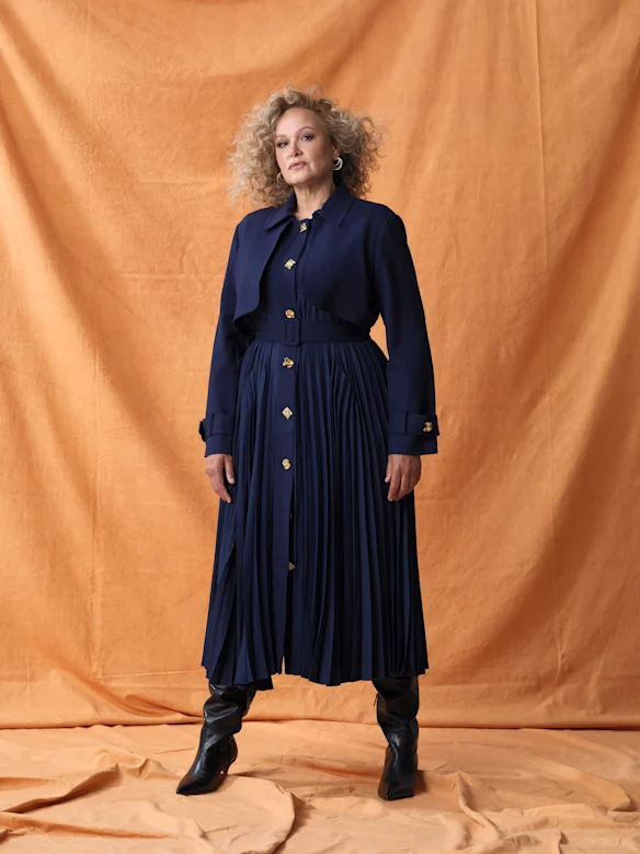 En tant qu'actrice, réalisatrice, productrice et dramaturge, Leah Purcell a forgé une carrière réussie en incarnant des femmes féroces et dures d'esprit.
