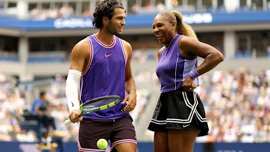 Carlos Alcaraz et Serena Williams ont participé au double mixte à l'US Open. Le tableau principal du simple commence dimanche (heure des États-Unis).