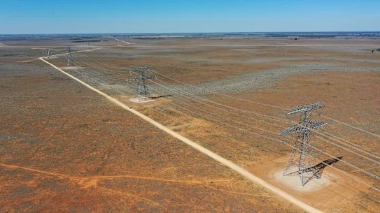 Le projet EnergyConnect, d'une longueur de 900 kilomètres, est l'une des plus grandes initiatives visant à moderniser le réseau électrique obsolète du pays, mais il a été confronté à d'importantes explosions de coûts.