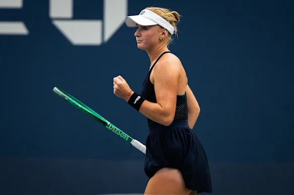 La Wildcard Taylah Preston s'est qualifiée pour le deuxième tour de l'US Open avec une victoire sur l'espoir local Alycia Parks.