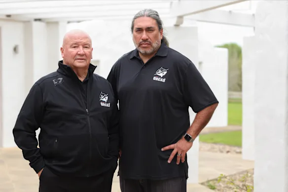 Graham Lowe (à gauche) et Andrew Chalmers, leaders de la candidature des Orques du Sud.