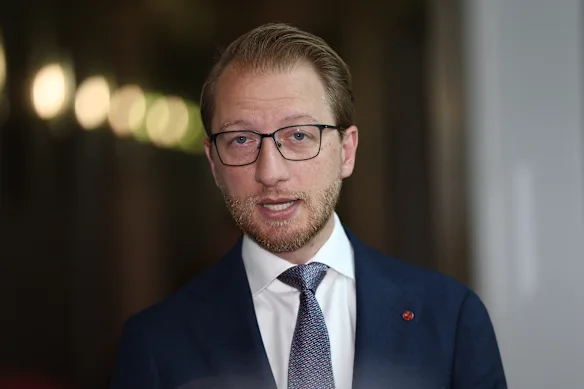 Le sénateur libéral James Paterson.