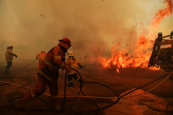 Un incendie de brousse en Nouvelle-Galles du Sud entraînerait des revenus supplémentaires pour l’Australie occidentale dans le cadre de l’accord « pervers » sur la TPS.