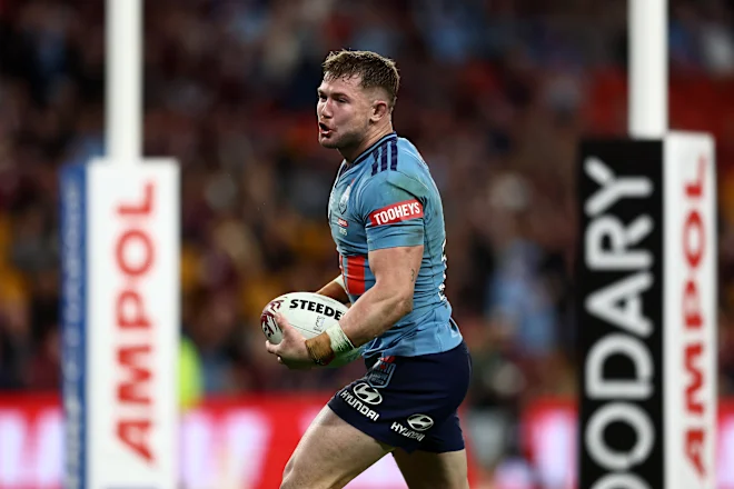 NRL 2026 : la star des Canberra Raiders et des NSW Blues, Hudson Young, brise le silence sur une éventuelle décision des Chiefs de PNG