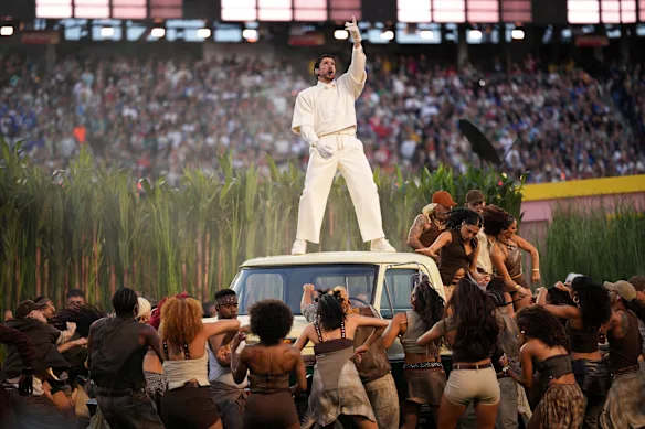 Bad Bunny a diverti 4,157 milliards de téléspectateurs lors du Super Bowl Halftime Show.