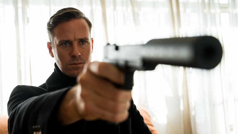 Retour d'Armie Hammer : parle de son annulation et d'un nouveau film, Citizen Vigilante, qu'Elon Musk a approuvé