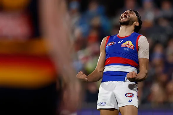Arthur Jones a eu un impact au deuxième quart dans ce qui pourrait encore s'avérer être son dernier match pour les Bulldogs.