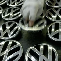« Situation de crise » : Volkswagen va supprimer 50 000 emplois supplémentaires alors qu&rsquo;elle lutte pour survivre