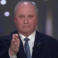 Joyce se moque d&rsquo;une interview difficile sur ABC alors que le présentateur la qualifie d&rsquo;occasion manquée