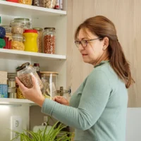 Xylitol et santé cardiaque : une nouvelle étude établit un lien entre les substituts du sucre et un risque accru de crise cardiaque et d&rsquo;accident vasculaire cérébral